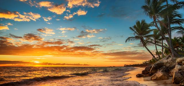 Sunrise on a tropical island. Landscape of paradise tropical beach